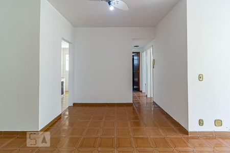 Sala de apartamento para alugar com 2 quartos, 76m² em Tanque, Rio de Janeiro