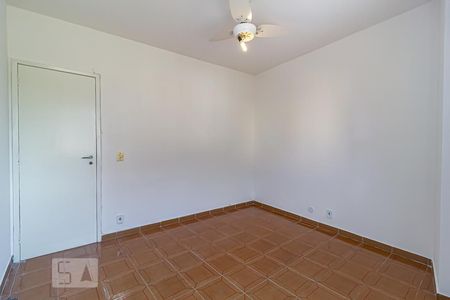 Apartamento para alugar com 76m², 2 quartos e 1 vagaQuarto 2