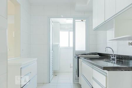 Apartamento à venda com 72m², 2 quartos e 2 vagas Apartamento à venda com 72m², 2 quartos e 2 vagasCozinha