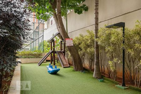 Apartamento à venda com 72m², 2 quartos e 2 vagas Apartamento à venda com 72m², 2 quartos e 2 vagasPlayground