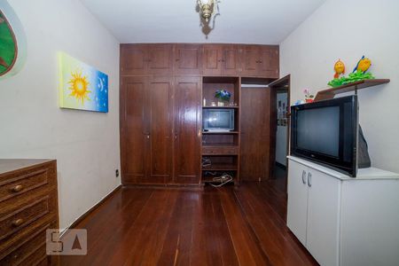 Quarto 1 de casa à venda com 3 quartos, 240m² em Santa Amelia, Belo Horizonte