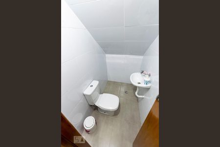 1o. Andar - Lavabo de casa à venda com 3 quartos, 198m² em Vila Brasilina, São Paulo