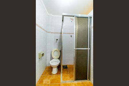 Apartamento para alugar com 60m², 2 quartos e sem vagaBanheiro