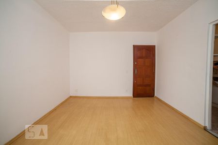 Studio para alugar com 65m², 2 quartos e 1 vaga Studio para alugar com 65m², 2 quartos e 1 vagaSala