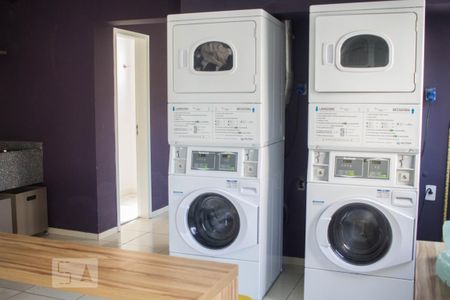 Apartamento para alugar com 40m², 1 quarto e 1 vagaÁrea comum - Lavanderia