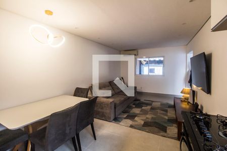Sala de casa à venda com 2 quartos, 135m² em Nova Aldeinha, Barueri