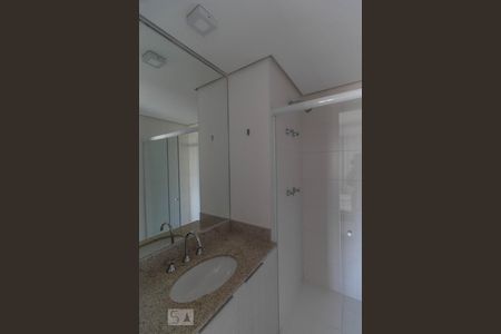 Banheiro de kitnet/studio para alugar com 1 quarto, 41m² em Brooklin, São Paulo