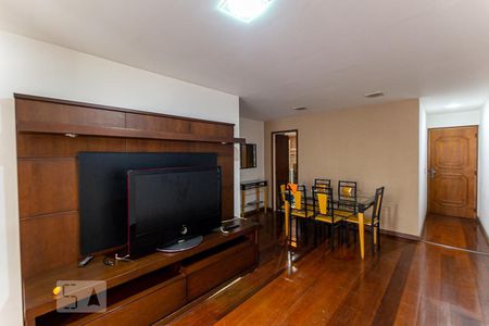 Sala de apartamento à venda com 3 quartos, 120m² em Ingá, Niterói