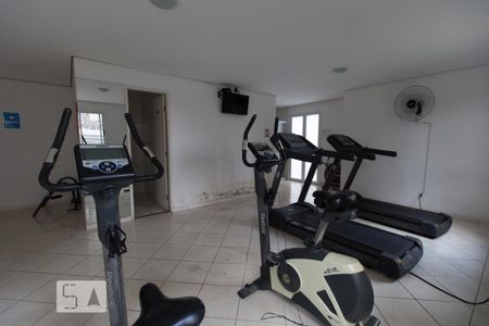 Área comum de apartamento para alugar com 3 quartos, 64m² em Vila Antonieta, São Paulo