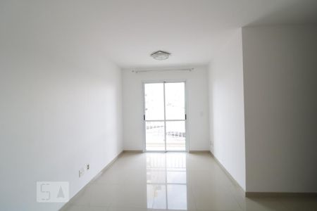 Apartamento para alugar com 3 quartos, 64m² em Vila Antonieta, São Paulo