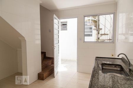 Casa à venda com 55m², 3 quartos e sem vaga Casa à venda com 55m², 3 quartos e sem vagaCozinha
