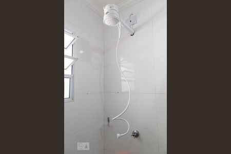 Casa à venda com 55m², 3 quartos e sem vaga Casa à venda com 55m², 3 quartos e sem vagaBanheiro