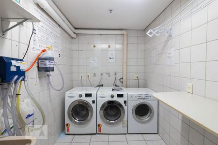 Studio para alugar com 23m², 1 quarto e 1 vaga Studio para alugar com 23m², 1 quarto e 1 vagaLavanderia