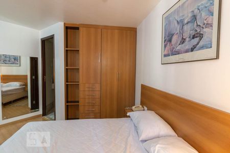 Studio para alugar com 23m², 1 quarto e 1 vaga Studio para alugar com 23m², 1 quarto e 1 vagaQuarto