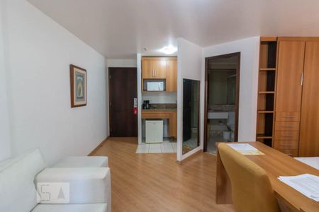 Studio para alugar com 23m², 1 quarto e 1 vaga Studio para alugar com 23m², 1 quarto e 1 vagaSala
