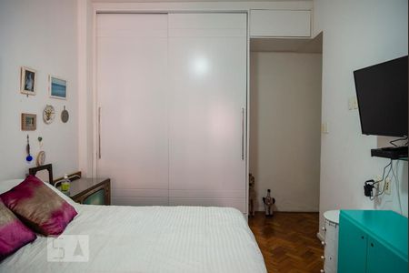 Apartamento à venda com 240m², 4 quartos e 1 vaga Apartamento à venda com 240m², 4 quartos e 1 vagasuíte 2