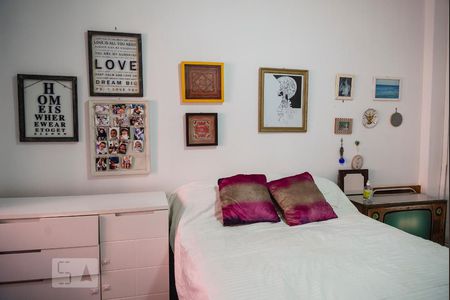 Apartamento à venda com 240m², 4 quartos e 1 vaga Apartamento à venda com 240m², 4 quartos e 1 vagasuíte 2