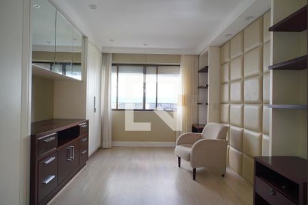 Suíte de apartamento para alugar com 3 quartos, 190m² em Centro, Florianópolis