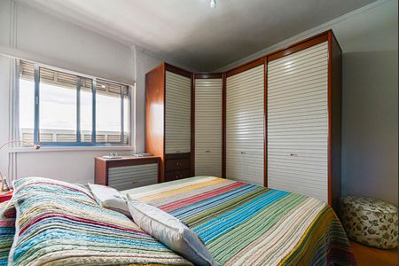 Quarto 1 de apartamento para alugar com 2 quartos, 75m² em Aclimação, São Paulo