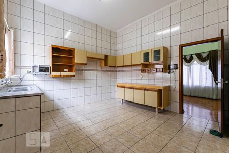 1o. Andar - Cozinha de casa à venda com 3 quartos, 700m² em Sacomã, São Paulo