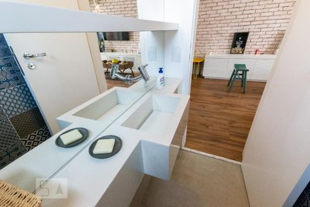 Apartamento à venda com 77m², 1 quarto e 2 vagas Apartamento à venda com 77m², 1 quarto e 2 vagasLavabo - Torneira