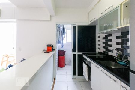 Apartamento à venda com 77m², 1 quarto e 2 vagas Apartamento à venda com 77m², 1 quarto e 2 vagasCozinha