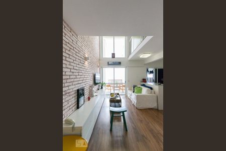 Apartamento à venda com 77m², 1 quarto e 2 vagas Apartamento à venda com 77m², 1 quarto e 2 vagasSala