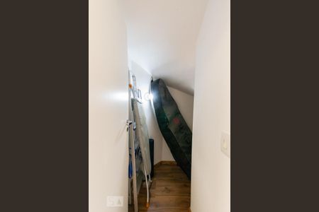 Apartamento à venda com 77m², 1 quarto e 2 vagas Apartamento à venda com 77m², 1 quarto e 2 vagasDespensa