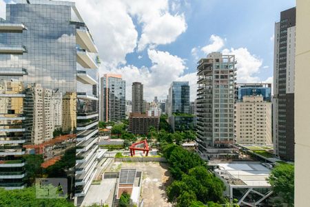 Apartamento à venda com 77m², 1 quarto e 2 vagas Apartamento à venda com 77m², 1 quarto e 2 vagasVista