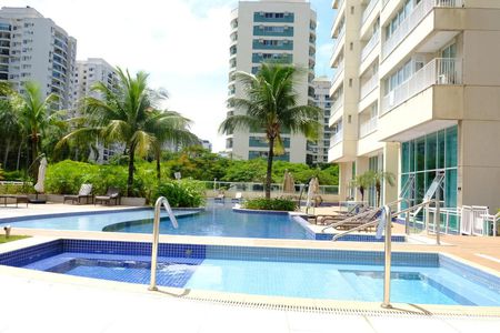 Apartamento à venda com 73m², 2 quartos e 1 vagaPiscina