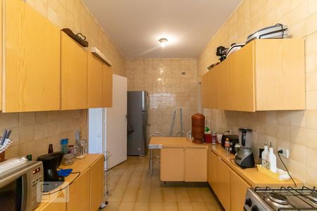 Apartamento para alugar com 160m², 3 quartos e sem vaga Apartamento para alugar com 160m², 3 quartos e sem vagaCozinha
