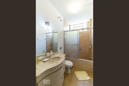 Apartamento para alugar com 160m², 3 quartos e sem vaga Apartamento para alugar com 160m², 3 quartos e sem vagaBanheiro