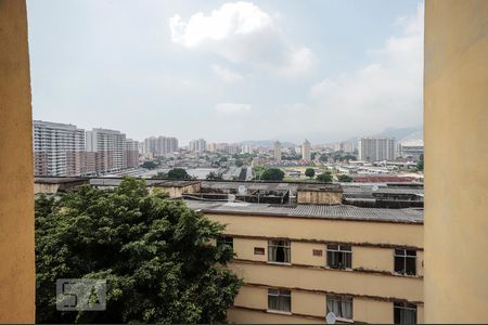 Vista Sala de apartamento à venda com 2 quartos, 53m² em Pilares, Rio de Janeiro