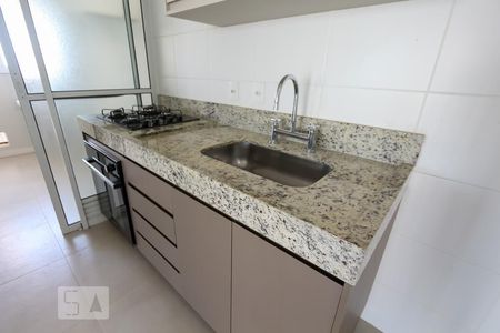 Apartamento para alugar com 75m², 2 quartos e 2 vagas Apartamento para alugar com 75m², 2 quartos e 2 vagasCozinha