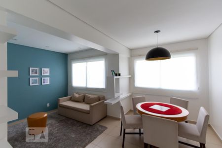 Apartamento para alugar com 75m², 2 quartos e 2 vagas Apartamento para alugar com 75m², 2 quartos e 2 vagasSala de jogos