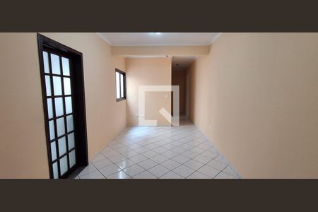 Sala de apartamento para alugar com 3 quartos, 87m² em Campestre, Santo André