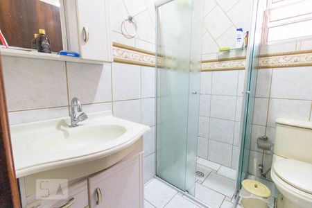 Casa à venda com 329m², 4 quartos e 5 vagas Casa à venda com 329m², 4 quartos e 5 vagasBanheiro dos Dormitórios