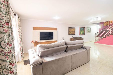 Sala de casa à venda com 4 quartos, 329m² em Vila Curuca, Santo André