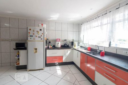 Casa à venda com 329m², 4 quartos e 5 vagas Casa à venda com 329m², 4 quartos e 5 vagasCozinha