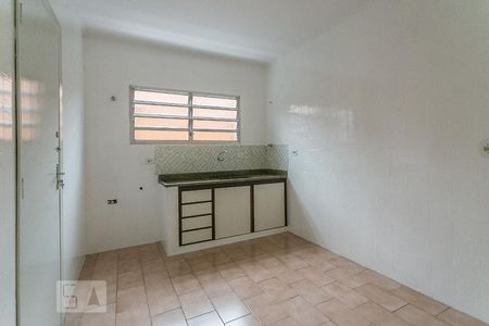 Casa à venda com 150m², 3 quartos e 2 vagasCozinha