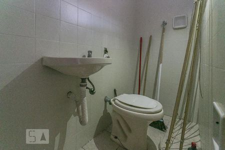 Casa à venda com 150m², 3 quartos e 2 vagasBanheiro de Serviço