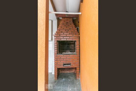 Casa à venda com 150m², 3 quartos e 2 vagasChurrasqueira