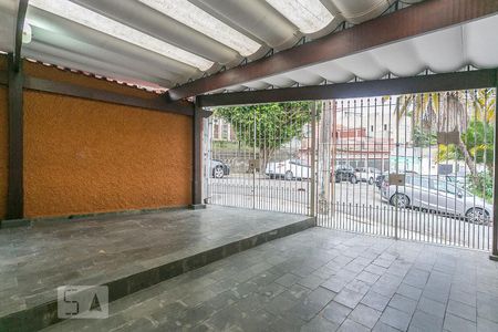 Casa à venda com 150m², 3 quartos e 2 vagasGaragem