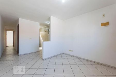 Sala de casa para alugar com 2 quartos, 50m² em Vila das Mercês, São Paulo