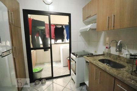 Apartamento à venda com 66m², 2 quartos e 1 vagaCozinha e Área de Serviço