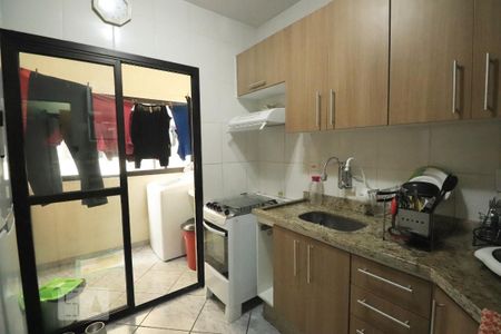 Apartamento à venda com 66m², 2 quartos e 1 vagaCozinha e Área de Serviço