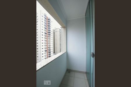 Sacada de apartamento para alugar com 1 quarto, 36m² em Serrinha, Goiânia