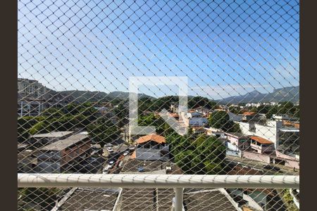 Apartamento para alugar com 2 quartos, 180m² em Tanque, Rio de Janeiro