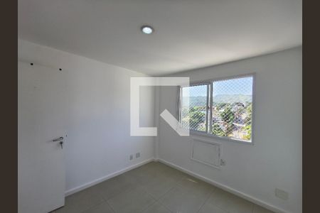 Quarto de apartamento para alugar com 2 quartos, 180m² em Tanque, Rio de Janeiro