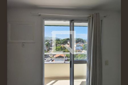 Apartamento para alugar com 2 quartos, 180m² em Tanque, Rio de Janeiro